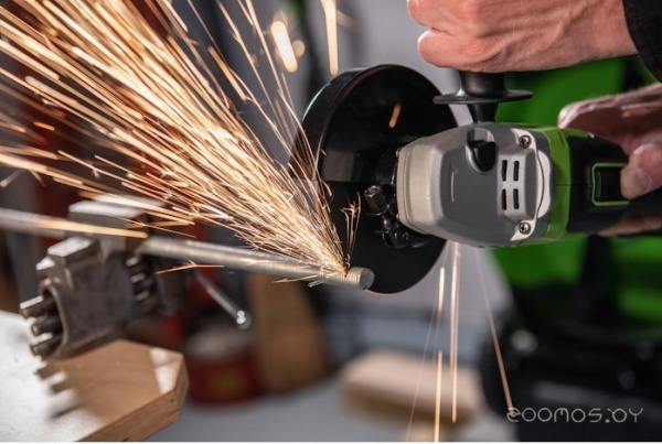 Машина угловая шлифовальная  аккумуляторная Greenworks 24V GD24AGK2 (1хАКБ 2 Ач и ЗУ) в сумке 