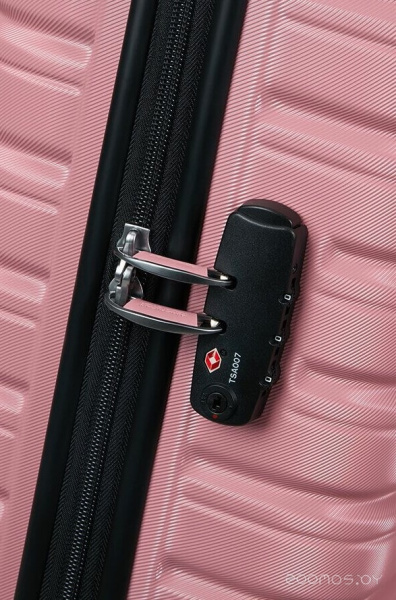 Чемодан на колесах American Tourister Flashline ME8*90 001