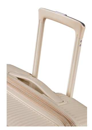 Чемодан American Tourister Soundbox 32G*25 002