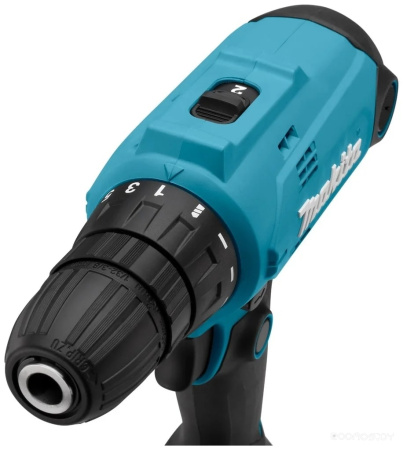 Дрель-шуруповерт Makita DF 0300
