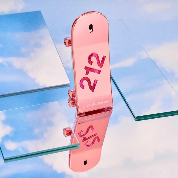 Вода парфюмерная 50мл женская Ch-212 Heroes  