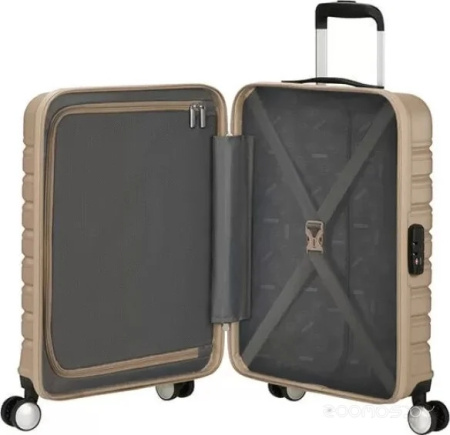 Чемодан American Tourister Flashline ME8*05 001
