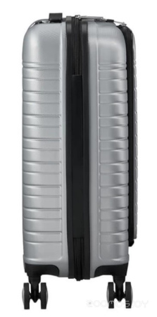 Чемодан на колесах American Tourister Flashline ME8*25 006