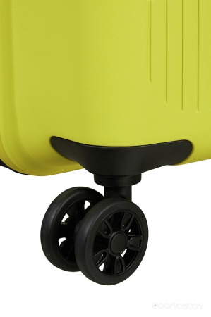 Чемодан на колесах American Tourister Aerostep MD8*06 002
