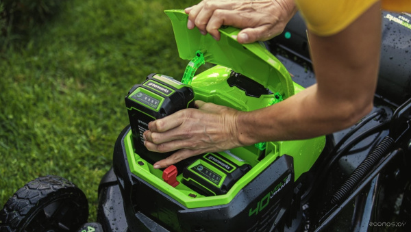 Газонокосилка аккумуляторная Greenworks 40V GD40LM46SP (без АКБ и ЗУ) 46см самоходная   