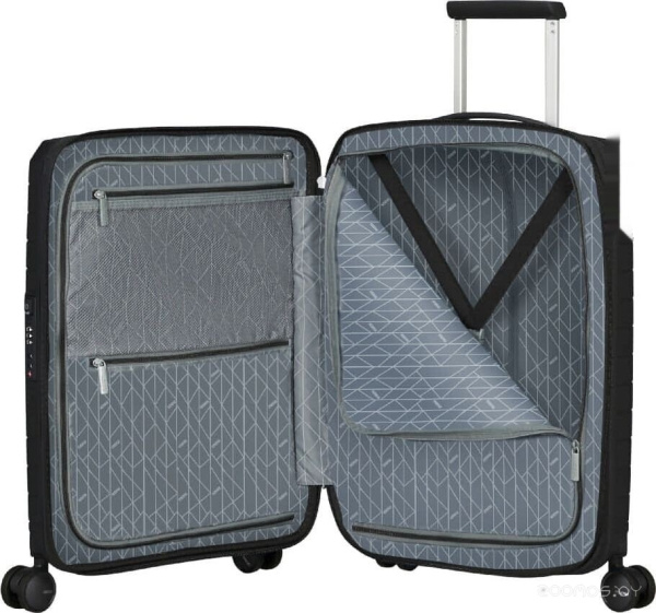 Чемодан American Tourister Fastforward